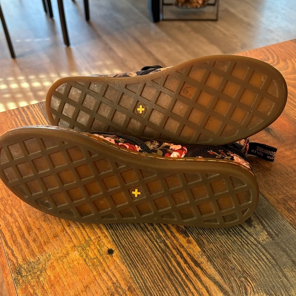 Doc - Picture 2 of 7